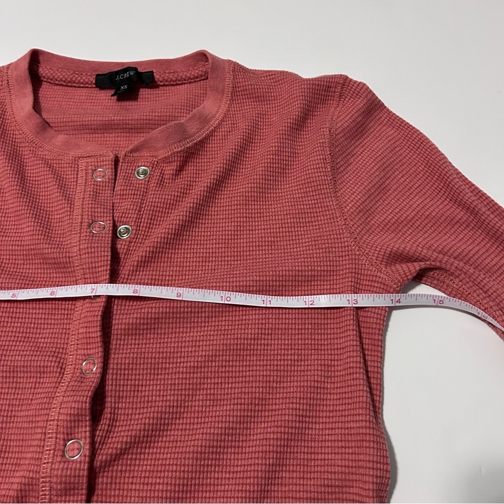 J. Crew Women’s Lightweight Waffle Henley Top Button Up Base Layer Coral Pink XS - Picture 11 of 16